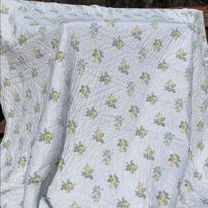 Simply, Shabby chic floris yellow roses KING quilt and sham🌼
